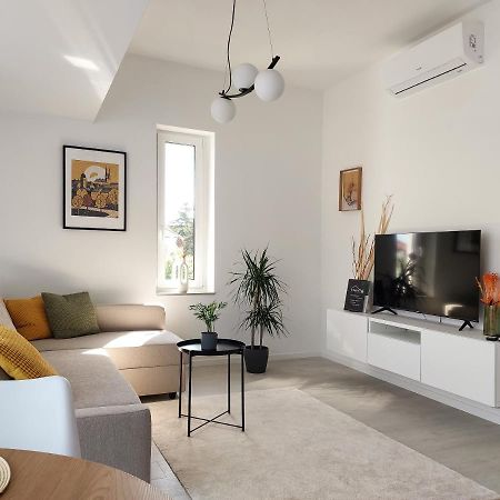 Linden Apartman 106 - Adults Only Mosonmagyarovar Exterior foto